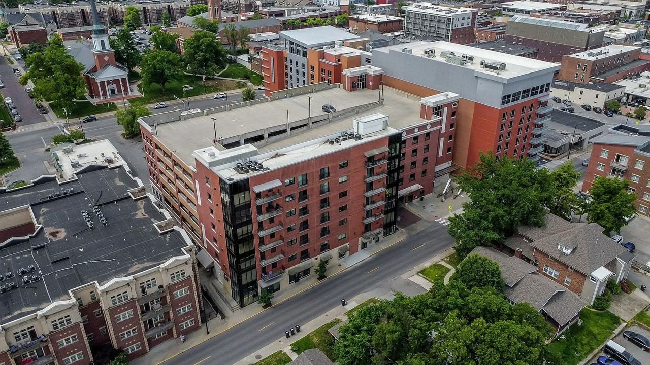 North Light Luxury Lofts - Photo 3 of 25