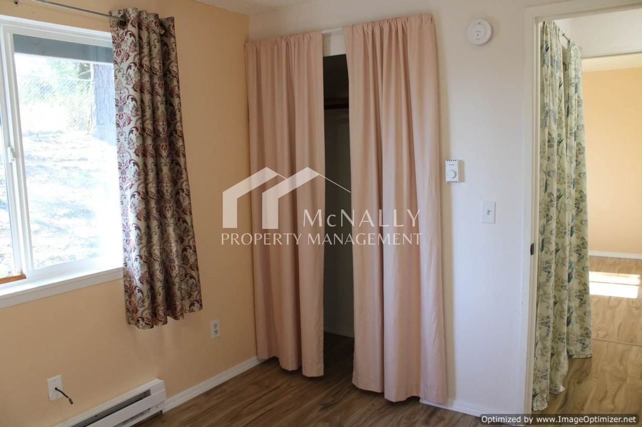 3309 Hillington Ct Se - Photo 7 of 10