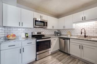 Augusta Square - Photo 1 of 1