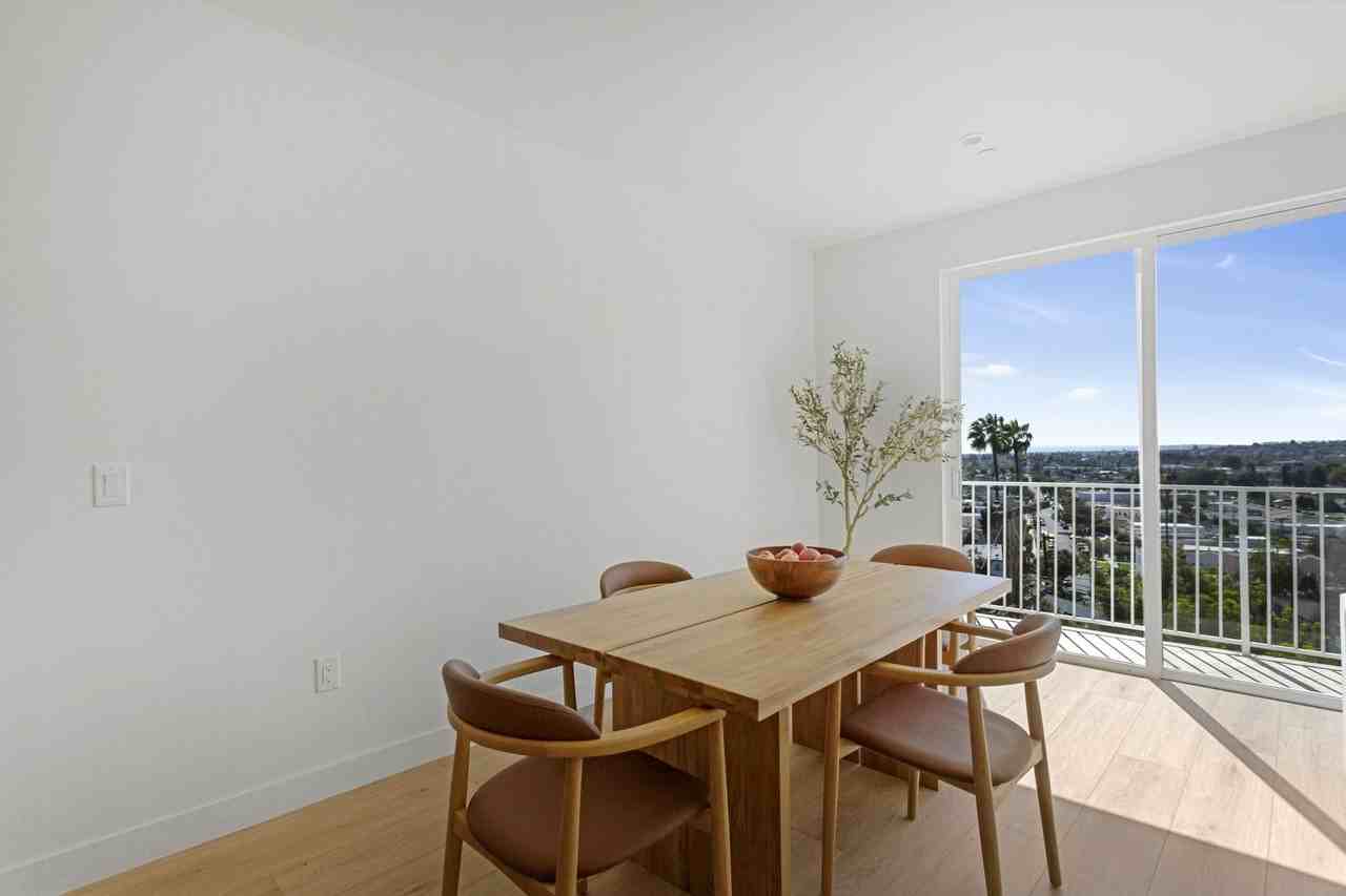 3844 W 27th St - Photo 6 of 22