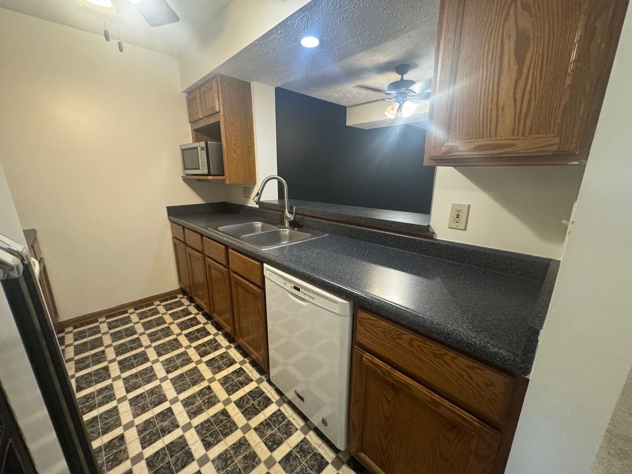 6206 Benjamin Place - Photo 4 of 12