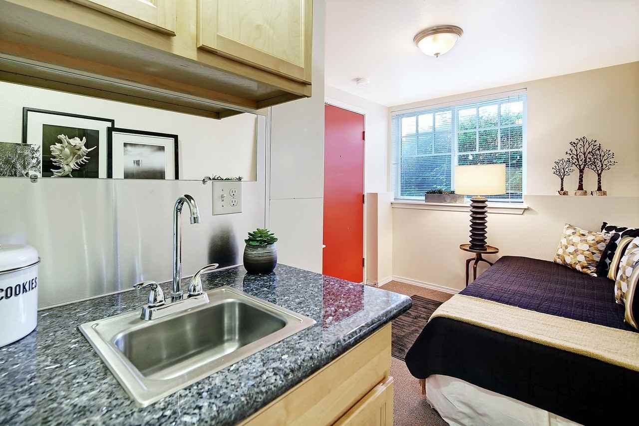 aPodment Suites at Giardino — Micro - Photo 6 of 27