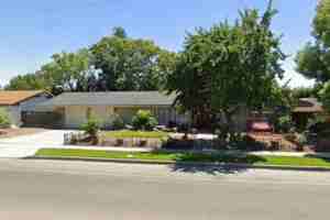 featured image of 3029 W Barstow Ave