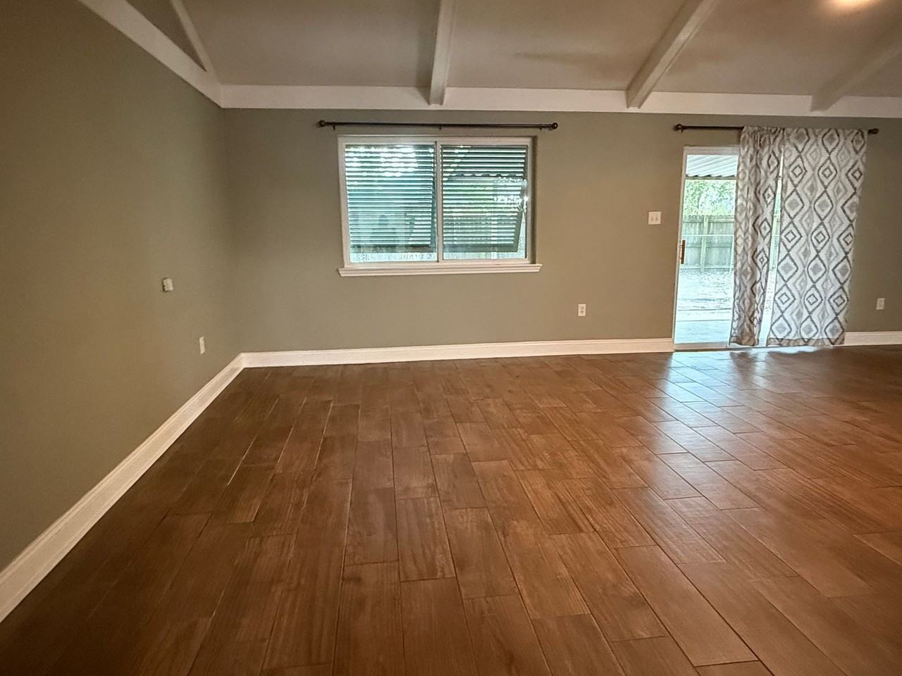 129 Lake D Este Dr - Photo 5 of 24