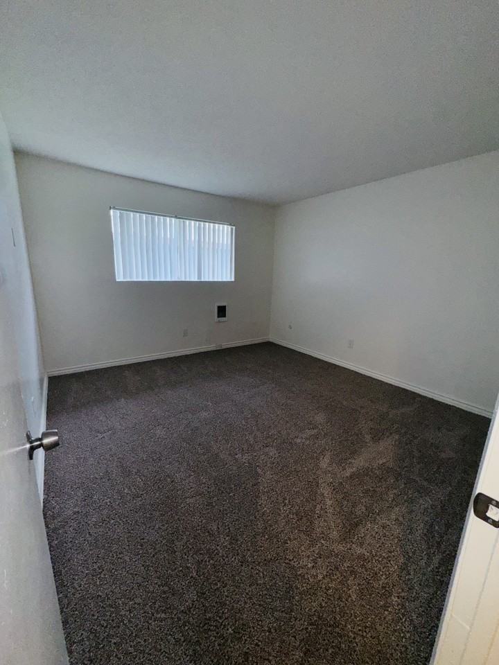1722 Nisson Road #D - Photo 6 of 16