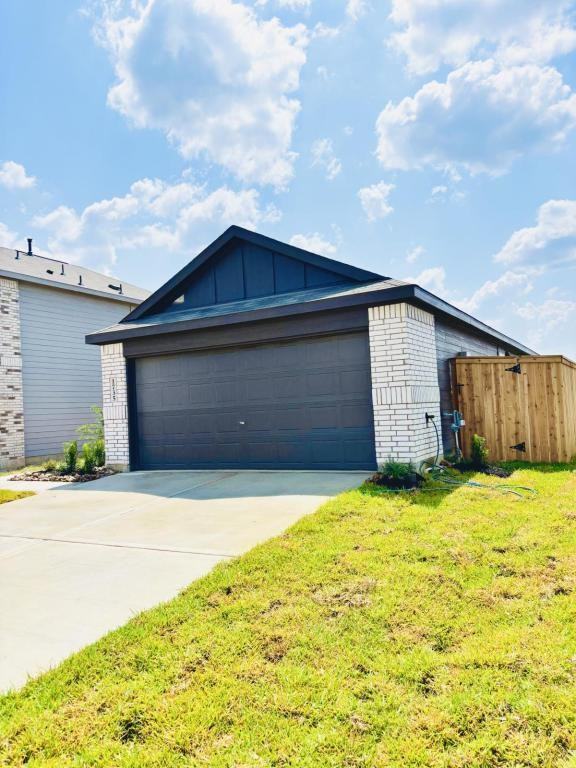 1735 W Stroker Rd - Photo 5 of 32