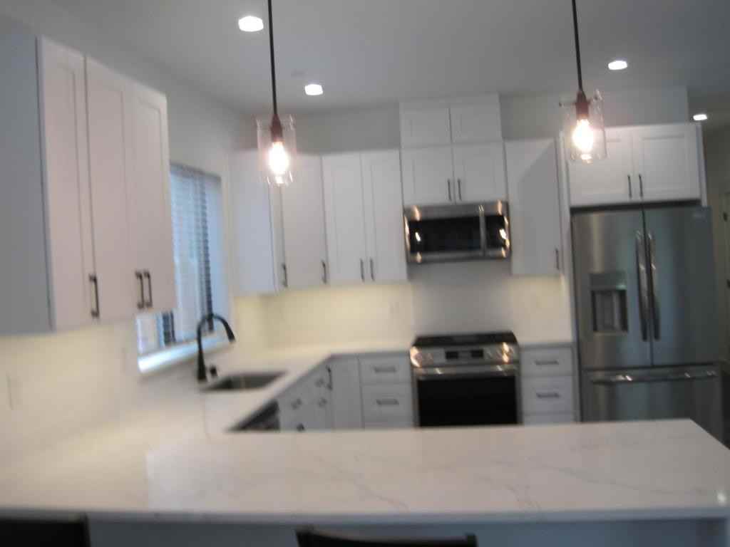 212B Sw 129th St - Photo 4 of 11