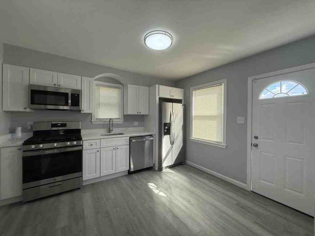 9613 Harding Ave - Photo 2 of 23