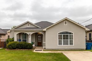 featured image of 1026 Avenue H