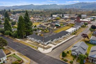 303 E Broadway Ave - Photo 1 of 1