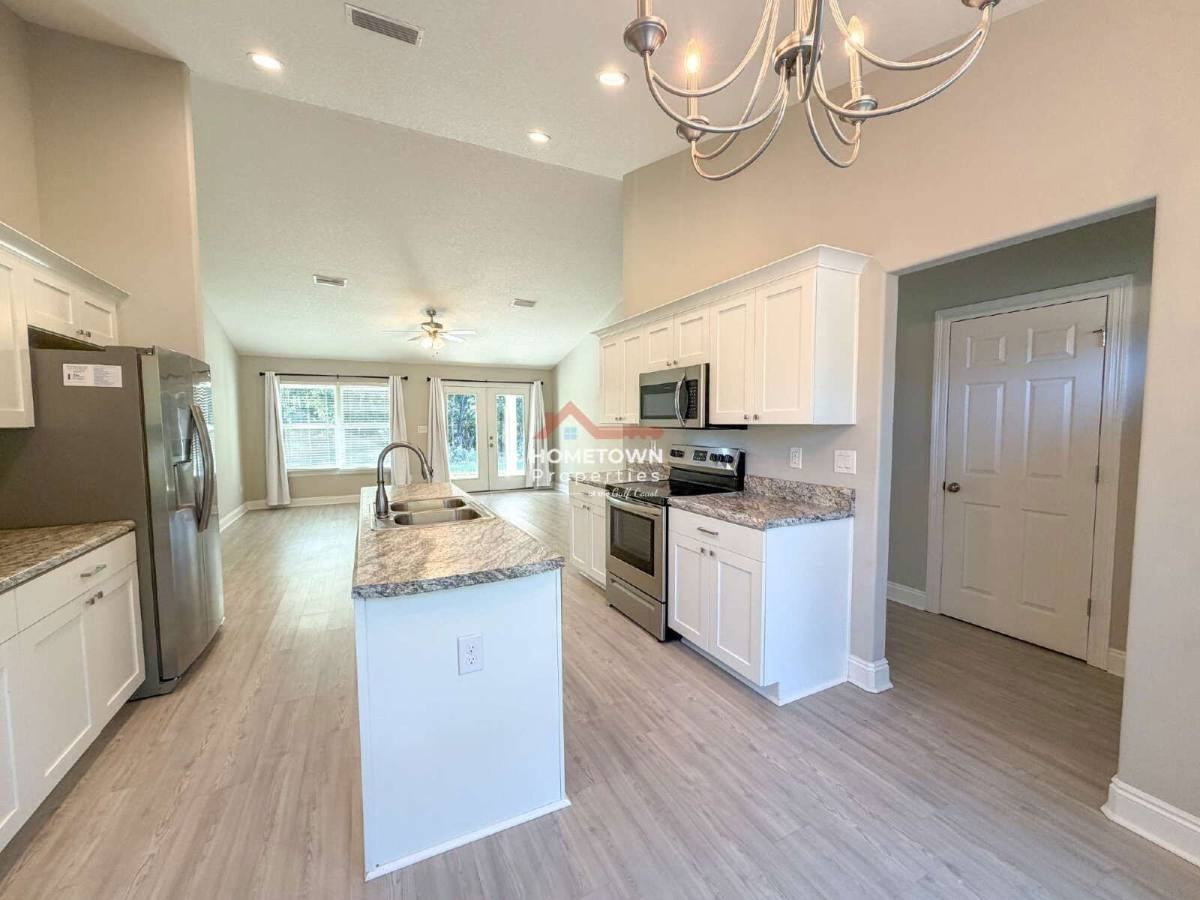 6949 Trailride S - Photo 2 of 10