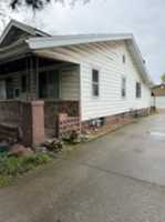 featured image of 1137 Elmhurst Ave