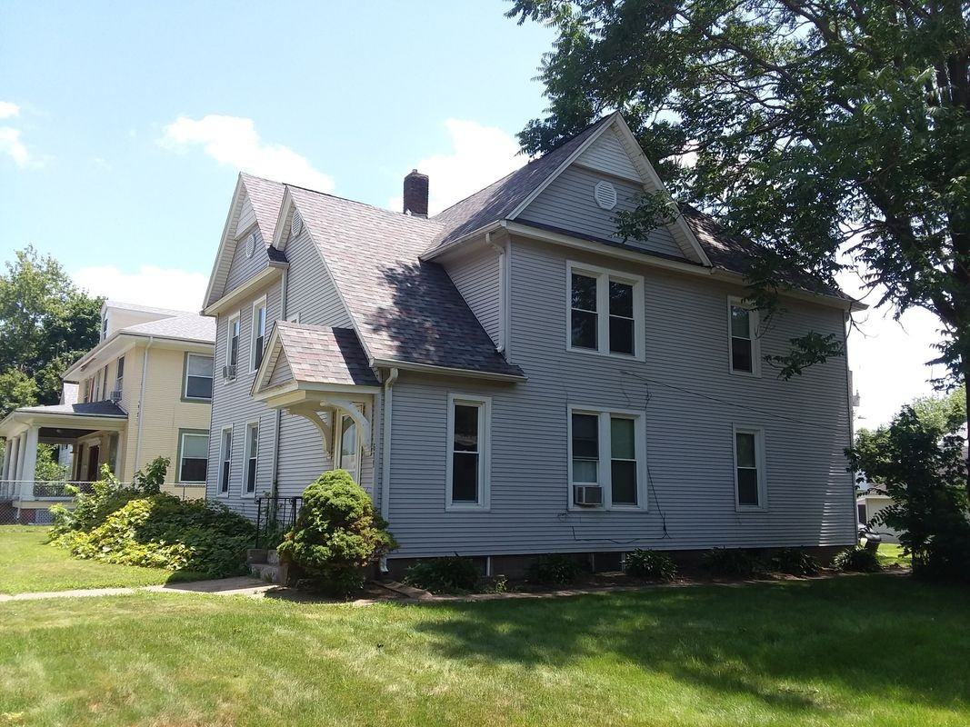 619 W 16th St ##4 - Photo 2 of 9