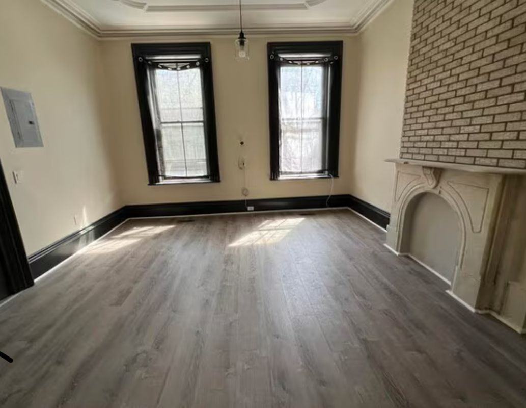 137 4th Ave ##3 - Photo 3 of 3