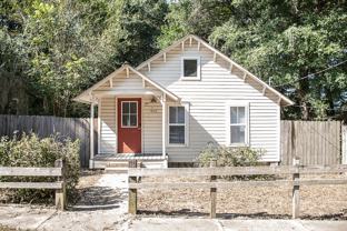 452 N Spring St - Photo 1 of 1