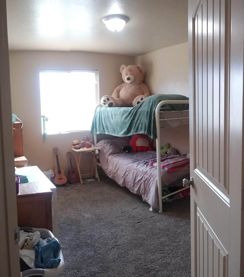 1843 E.S. - Photo 7 of 12