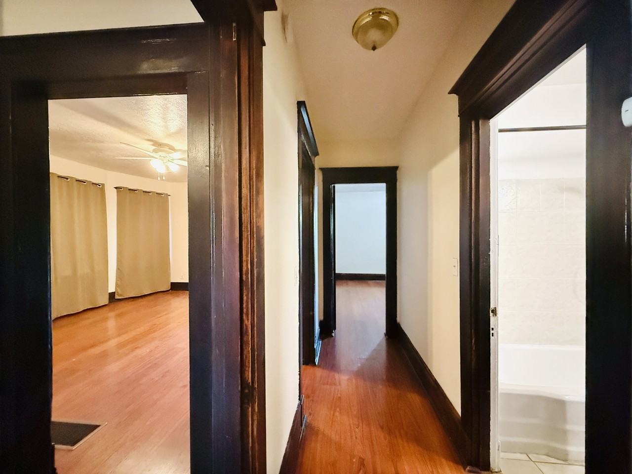 578 21st St #A - Photo 6 of 34