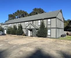 featured image of 1906 W Matthews Ave