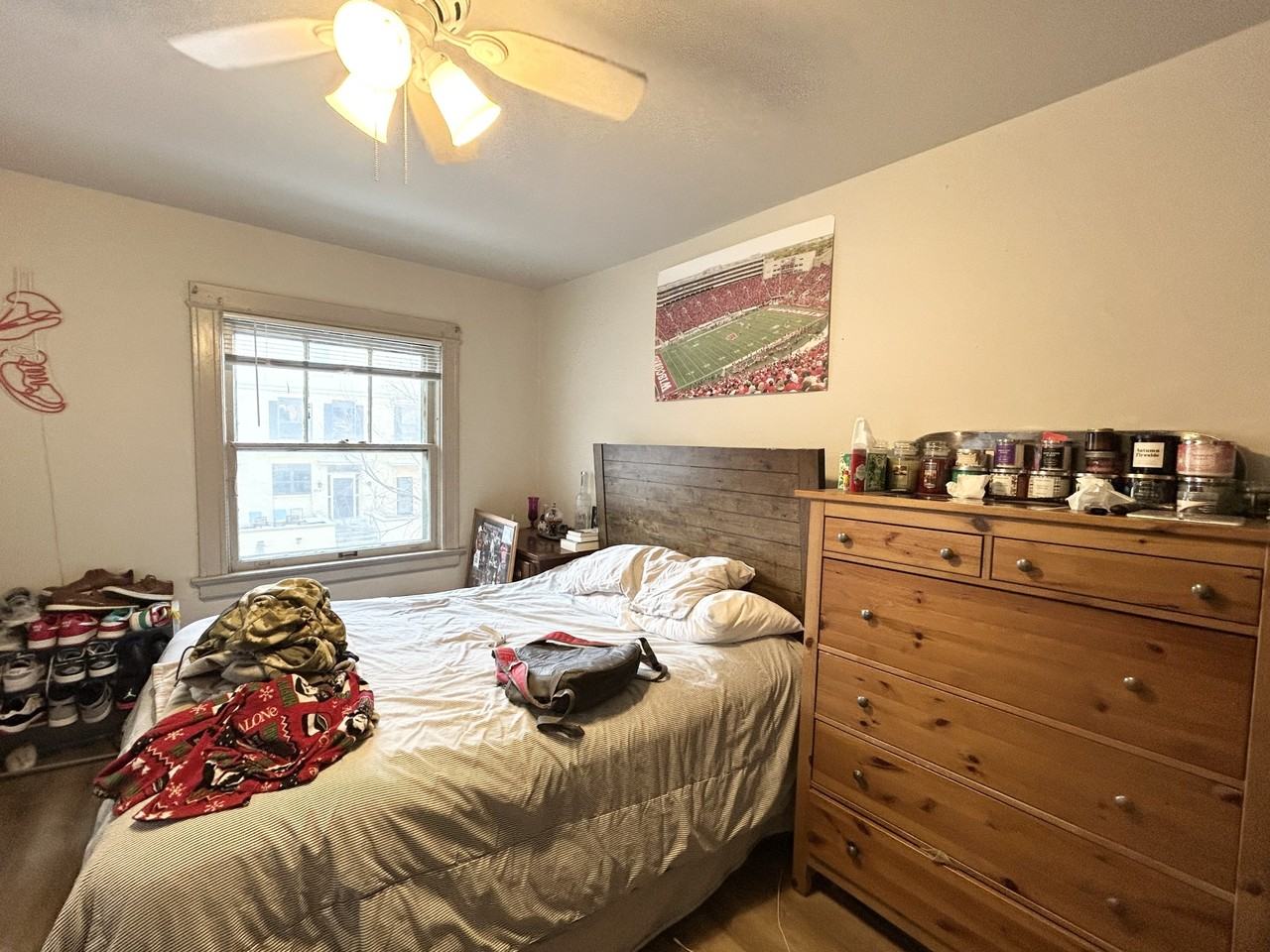 201 N Pinckney St #201-2 - Photo 7 of 14
