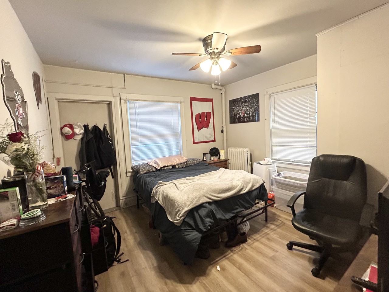 201 N Pinckney St #201-2 - Photo 2 of 14