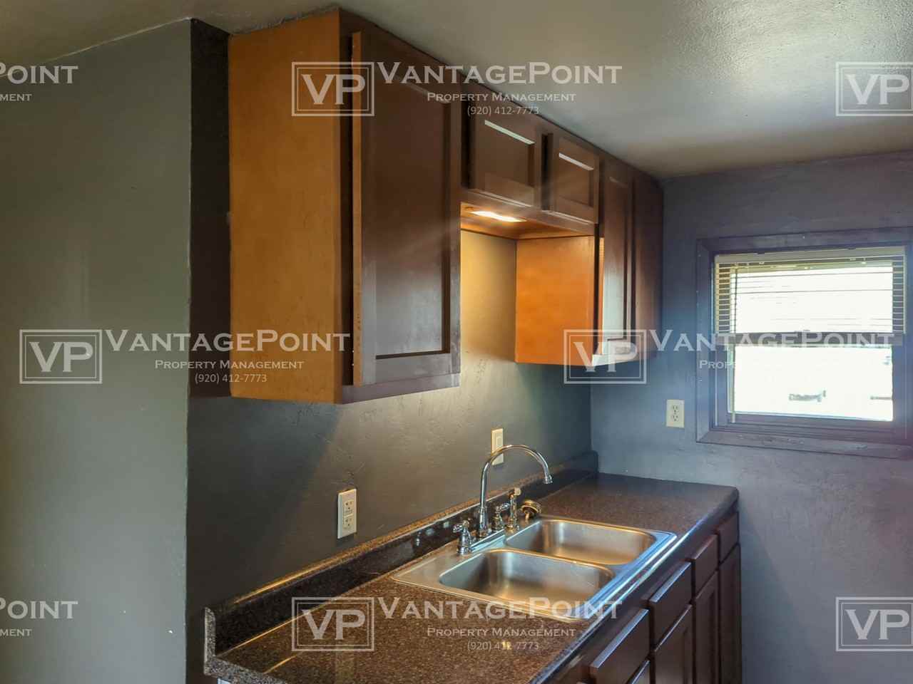 310 14th Ave - Photo 2 of 10