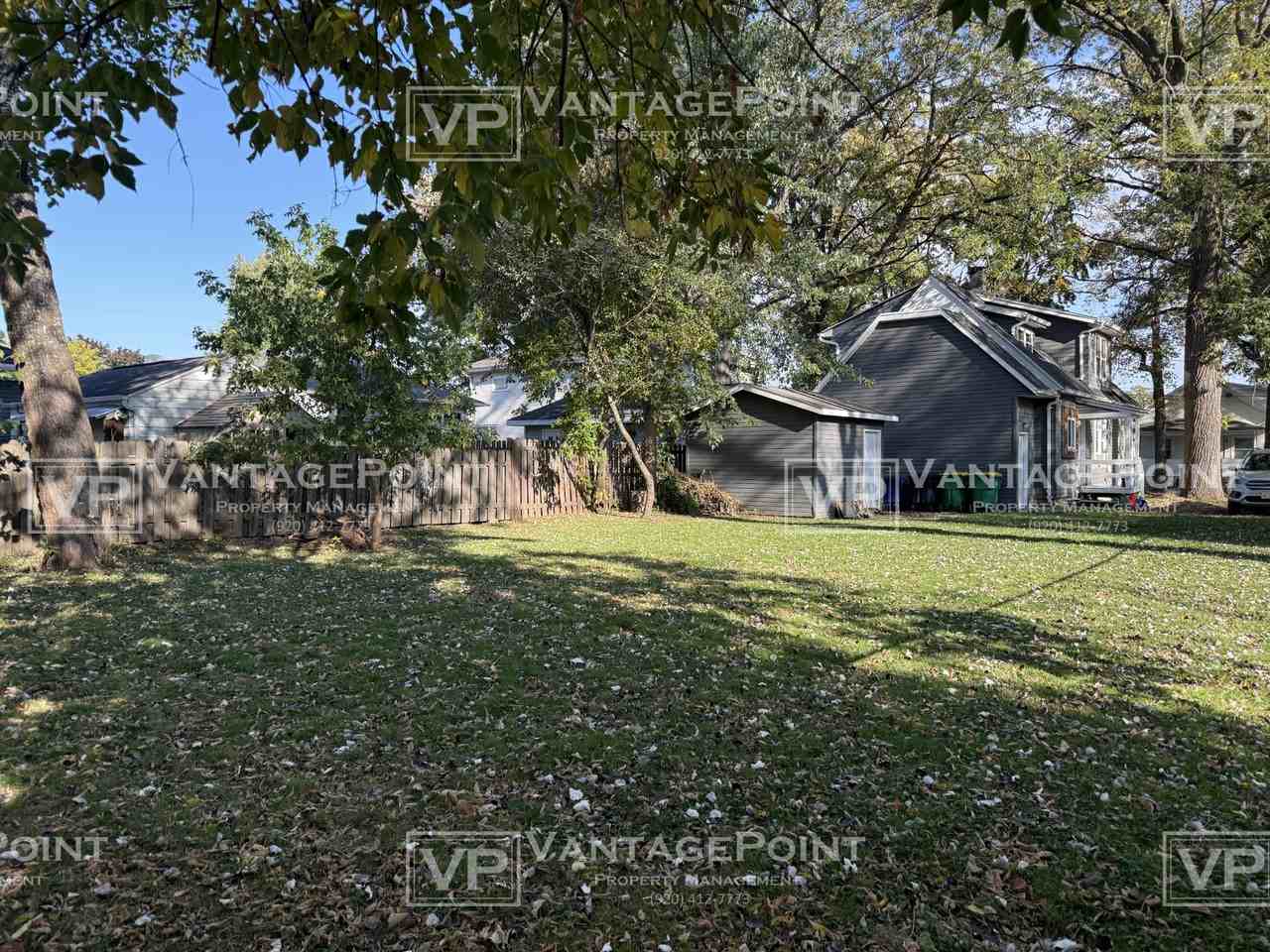 310 14th Ave - Photo 5 of 10