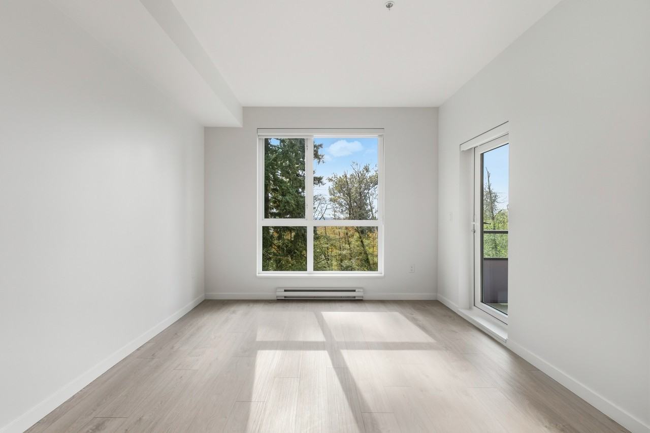 6585 195A Street #304 - Photo 5 of 23