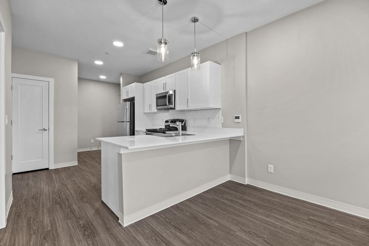 1260 Bookcliff Ave #D204 - Photo 6 of 8