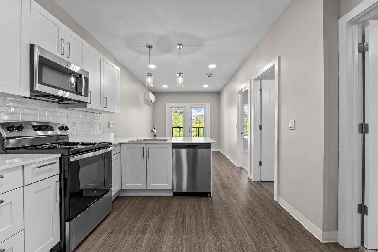 1260 Bookcliff Ave #D204 - Photo 7 of 8