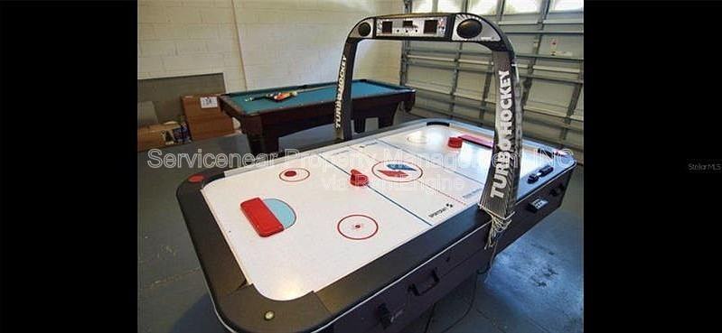 2506 Oneida Loop - Photo 6 of 41