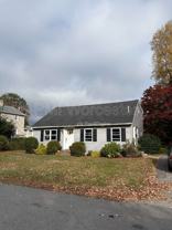 9 Greenwood Dr - Photo 1 of 1
