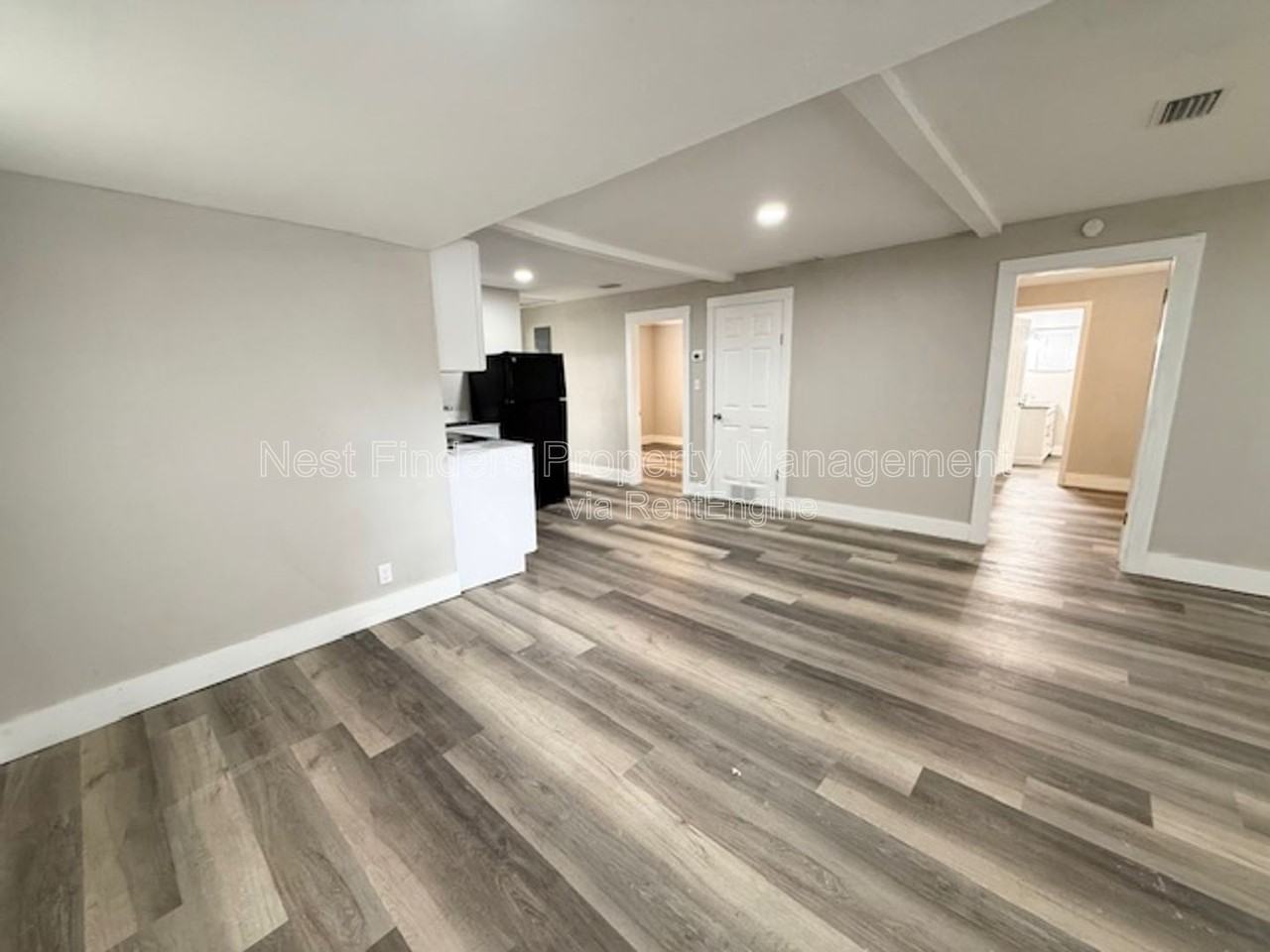 222 9th St S - Photo 3 of 22