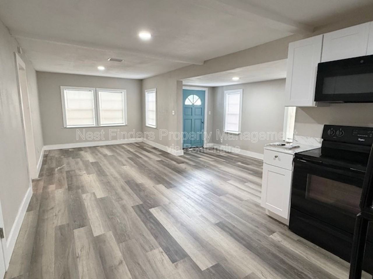 222 9th St S - Photo 7 of 22