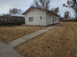 featured image of 715 3rd St