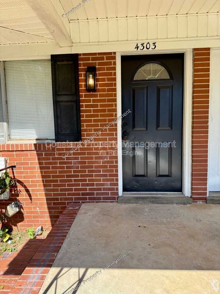 4301 Ayers Rd #4303 - Photo 2 of 12