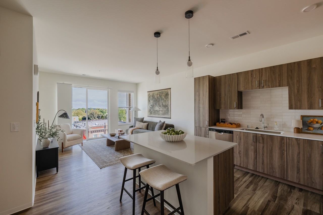 The Scoot Grandeur Apartments - Photo 4 of 50