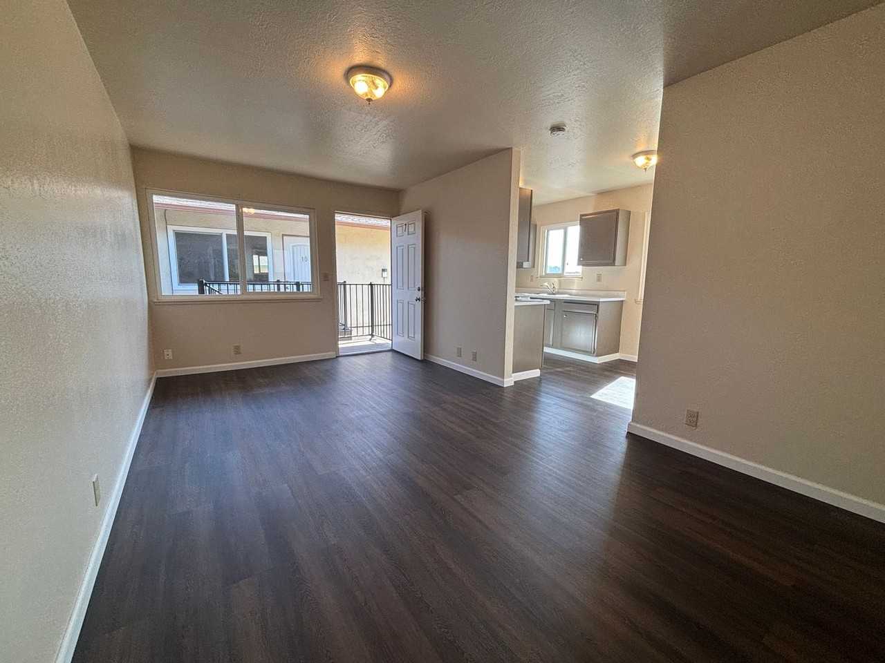 Park Place Apartments - Photo 5 of 16