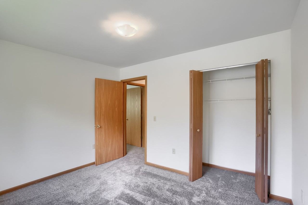 402 Kittery Ridge Dr - Photo 7 of 15