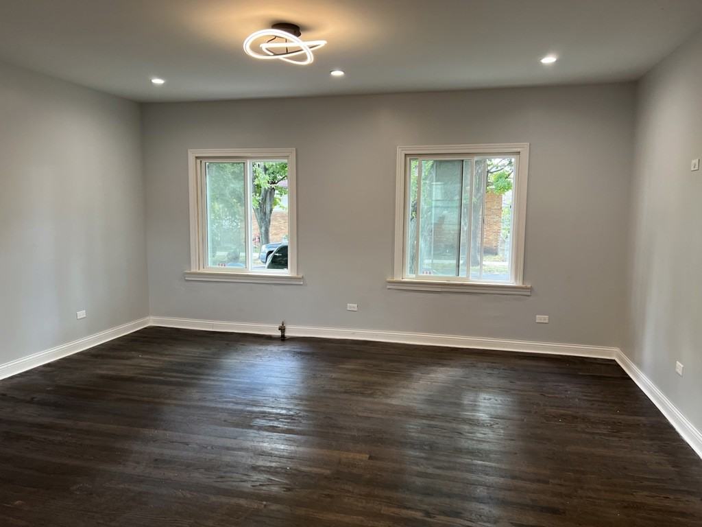 32 West 82nd Street #1W - Photo 2 of 8