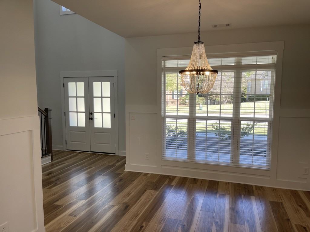 72 Hanover Dr - Photo 5 of 22