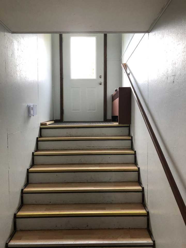 300 Birch St Ne #2 - Photo 7 of 13