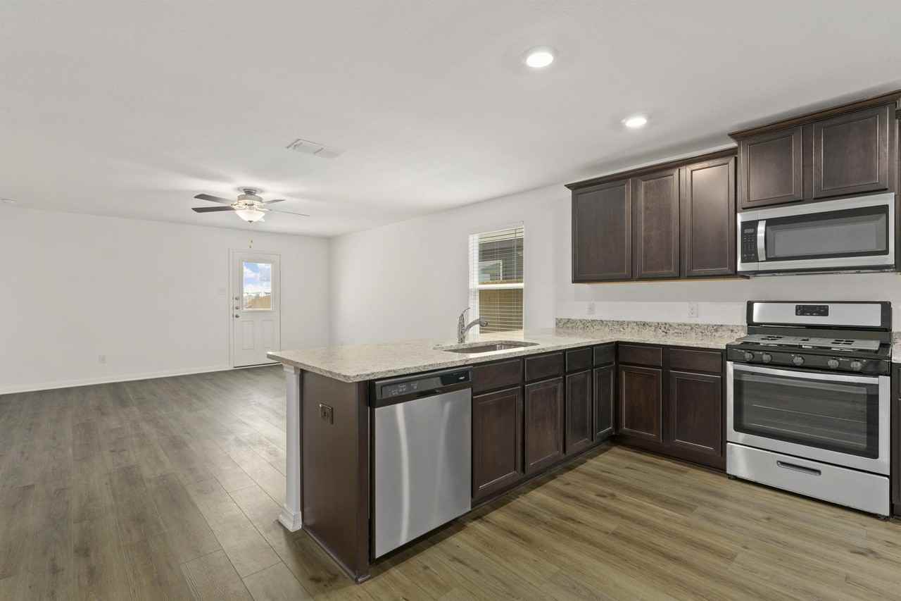 15246 Bufflehead Crk - Photo 4 of 24