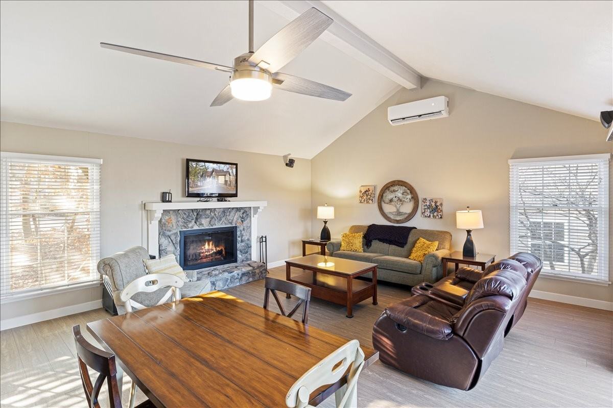 415 Staniel Cay Dr - Photo 2 of 50