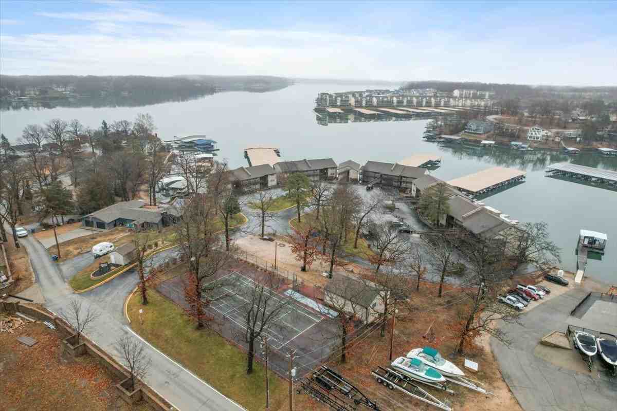 1554 Harbor Pt #1 - Photo 6 of 50