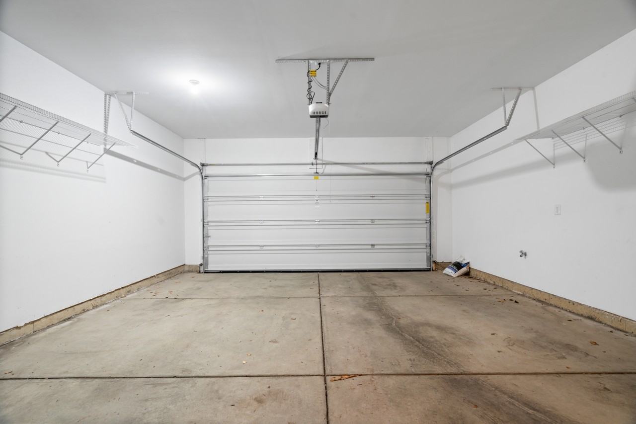 1009 N Park Ave #1 - Photo 2 of 43