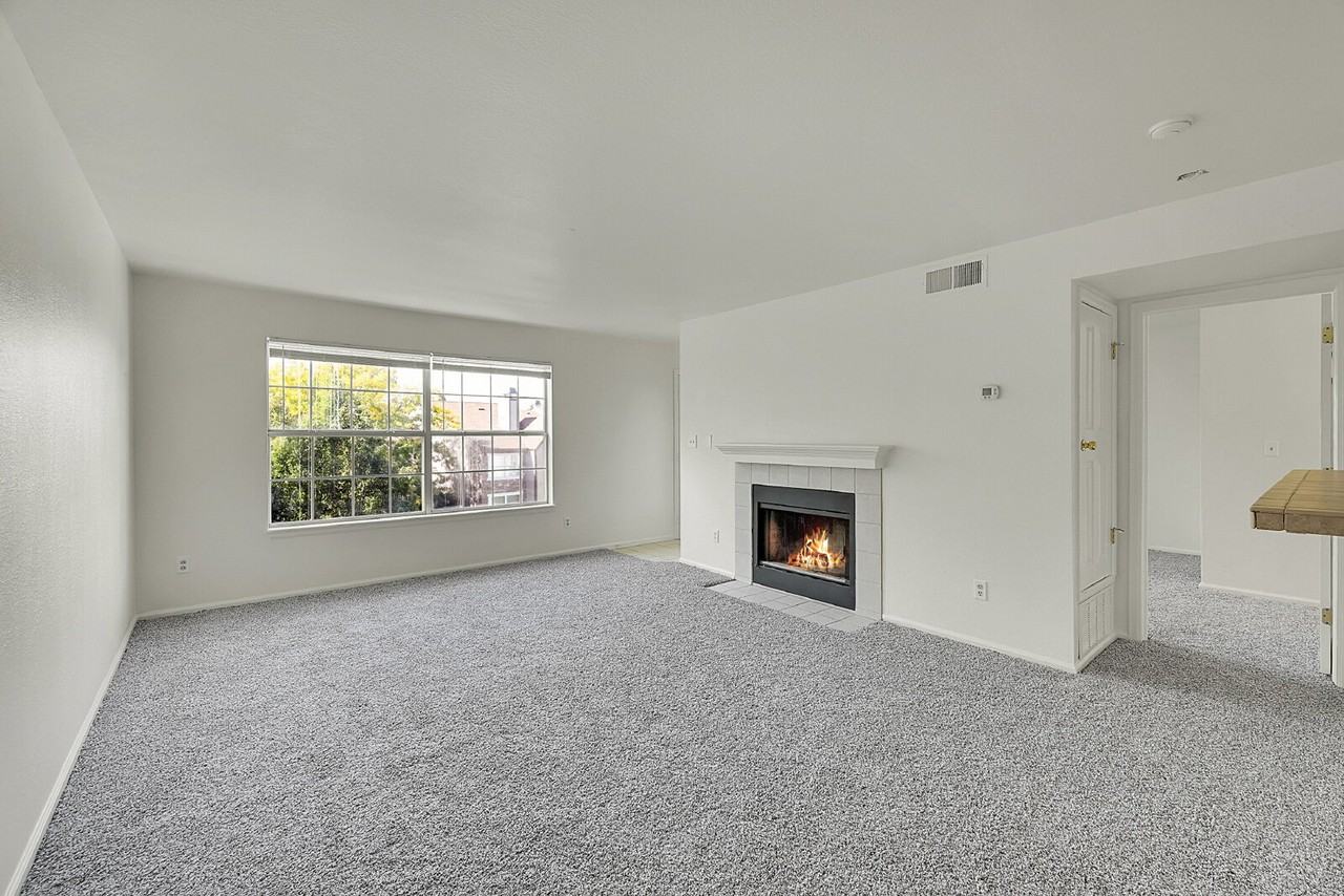 9222 E Arbor Cir #J - Photo 4 of 26