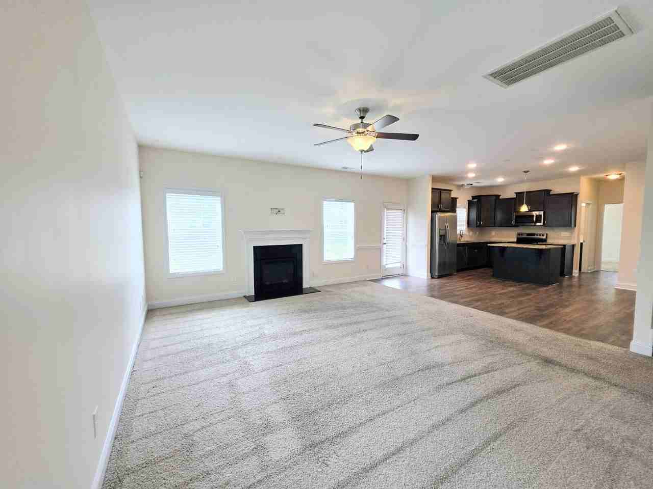 173 Weston Woods St - Photo 5 of 30