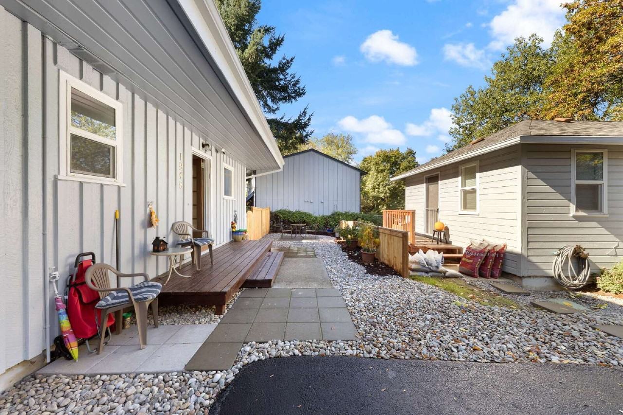 1948 NE Highway 99w #A - Photo 2 of 36