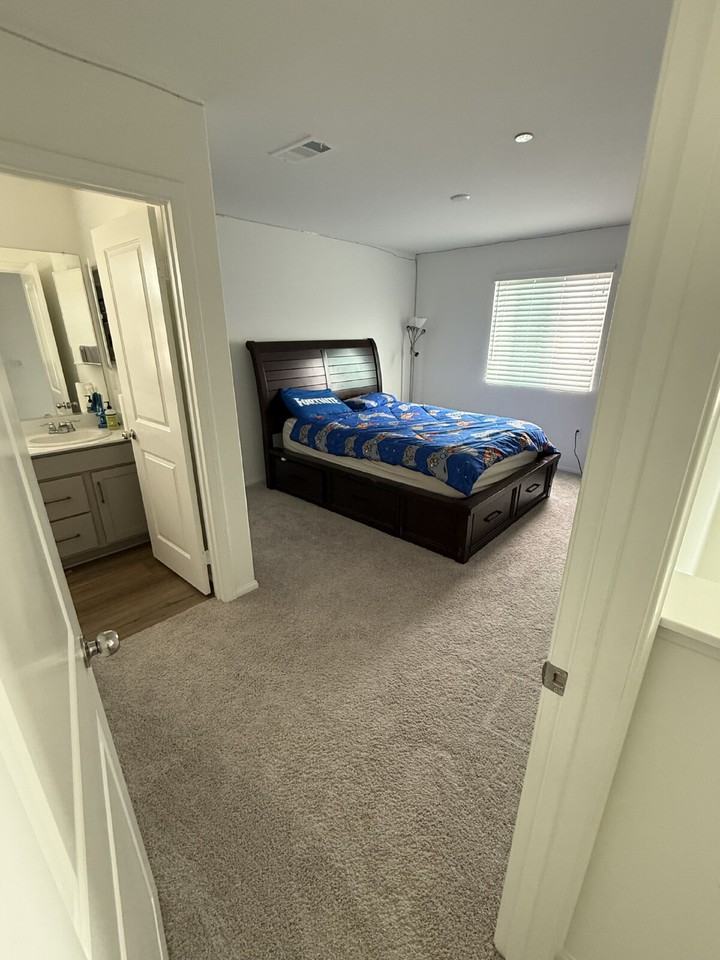 5197 Amaryllis St - Photo 6 of 12