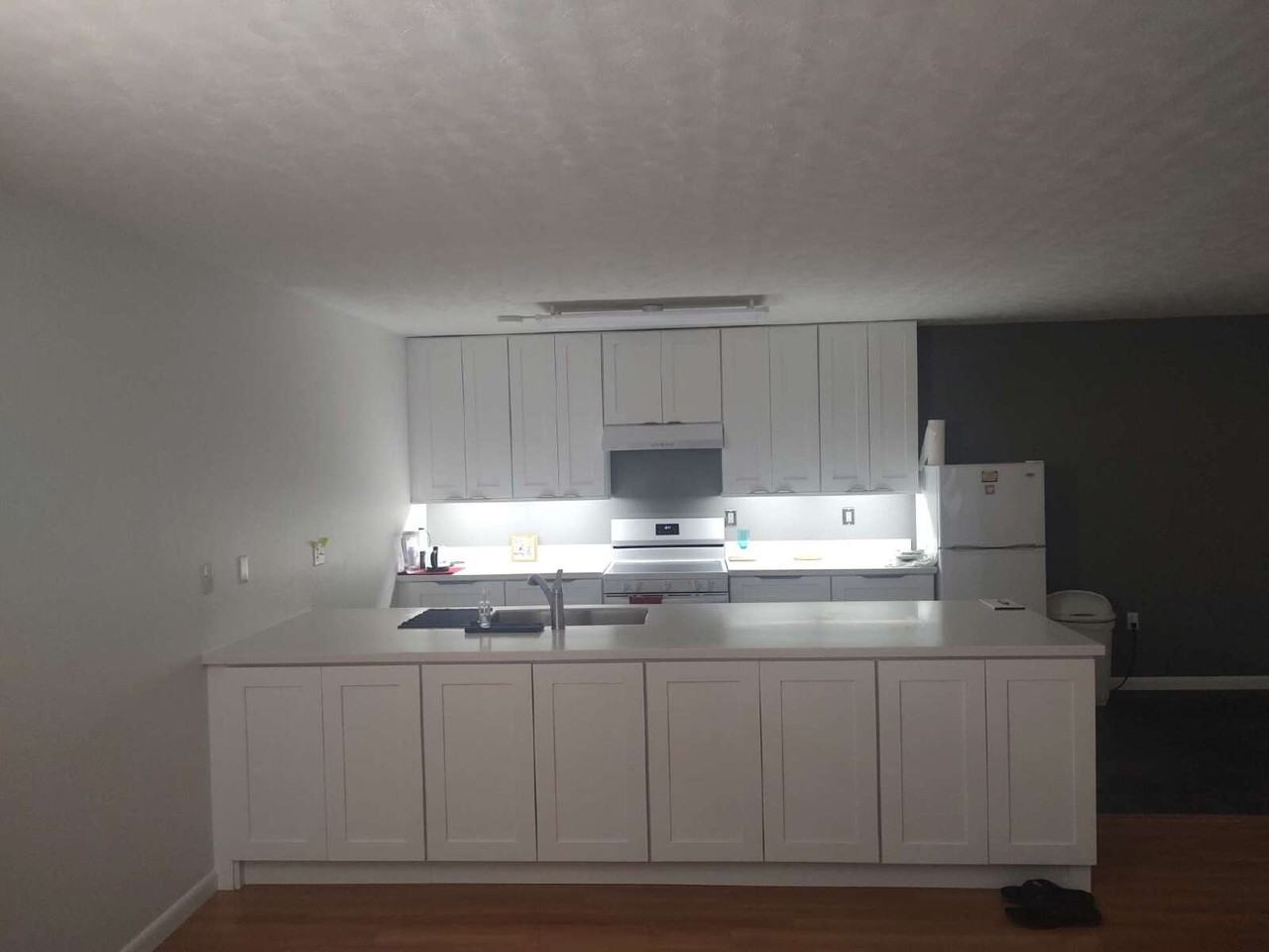 3323 Crystal Ct E #D - Photo 6 of 32